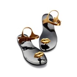 Сандалии Zhoelala KISS (черный+золотой)/ Zhoelala KISS (black+gold)