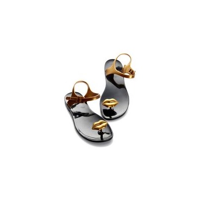Сандалии Zhoelala KISS (черный+золотой)/ Zhoelala KISS (black+gold)
