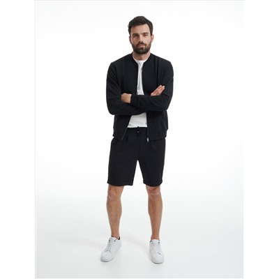 Short tracksuit bottoms