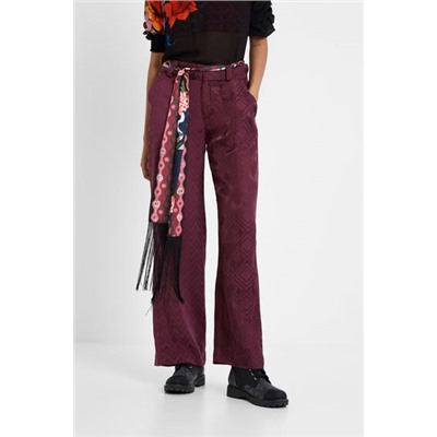 Pantalón jaquard cinturón pañuelo