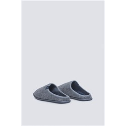 Zapatilla casa destalonada