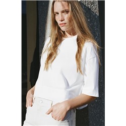 CROPPED T-SHIRT