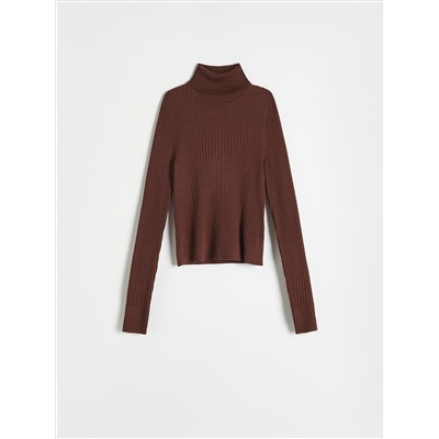 Rollkragenpullover aus Jersey