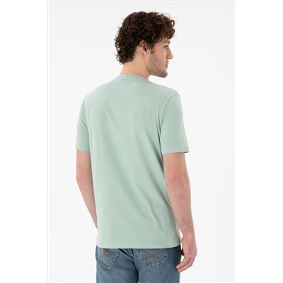 Erkek Regular Fit  V Yaka Su Yeşili Basic Tişört