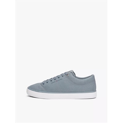 Canvas Low-Top Sneaker