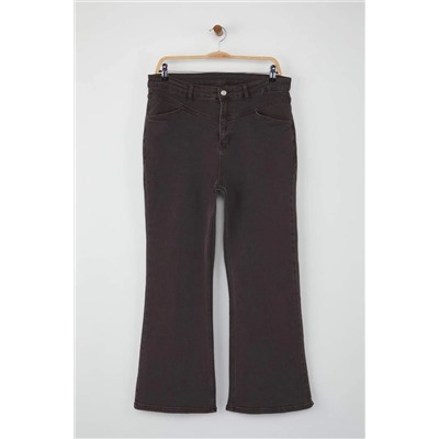 Kahverengi Yüksek Bel Comfort Dikiş Detaylı İspanyol Paça Flare Fit Jeans TBBSS24CJ00003