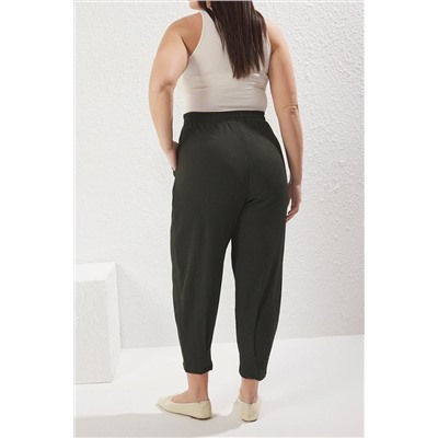 Haki Havuç Fit Beli Lastikli Örme Büyük Beden Pantolon TBBSS23AR00002