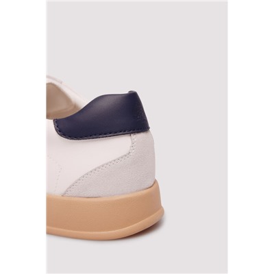 Zapatilla casual vestir