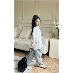 Джинсы для девочек с вышивкой