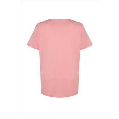 Pembe Yaka Detaylı Boyfriend Fit %100 Pamuk Örme Büyük Beden T-Shirt TBBSS22TS1027
