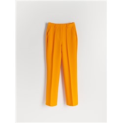 Elegante Hose mit Bügelfalte