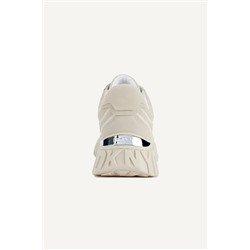 LAEONI SNEAKER