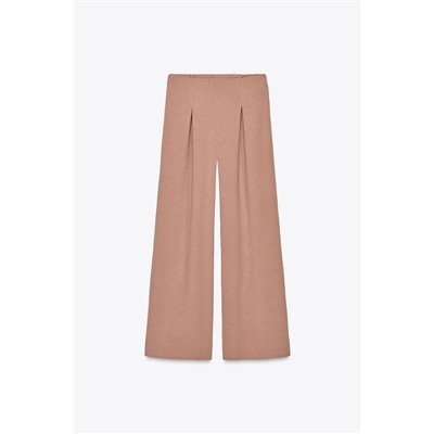 PANTALÓN FLUIDO PINZAS