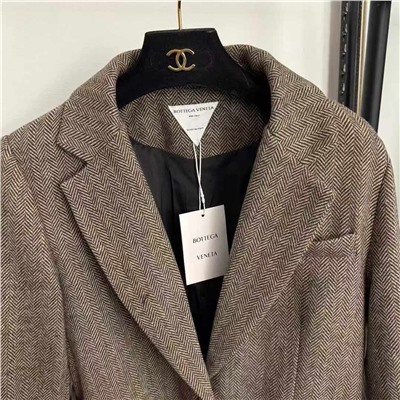 Модный клетчатый пиджак в стиле ретро   BOTTEG*A VENETT*E