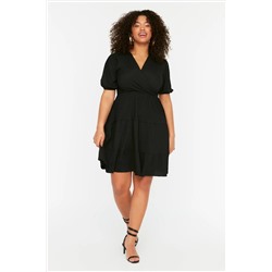 Trendyol Curve Siyah Skater V Yaka kruvaze Kapama Elbise TBBSS22EL2987