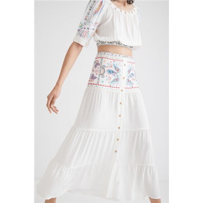 Falda larga paisley