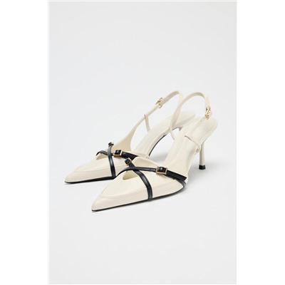 ZAPATO TACÓN TIRAS HEBILLA