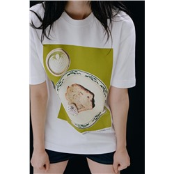T-SHIRT WITH FRONT PRINT