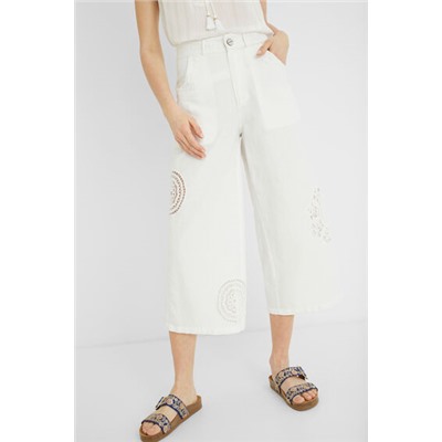 Pantalón culotte cropped bordados