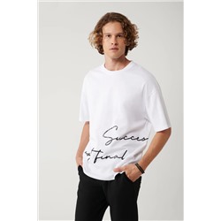 Beyaz %100 Pamuk Bisiklet Yaka Baskılı T-Shirt
