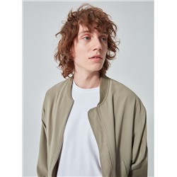 Bomberjacke mit Stickereidetail