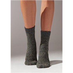 Kurze Socken in Rippstrick mit Wolle und Glitzergarn