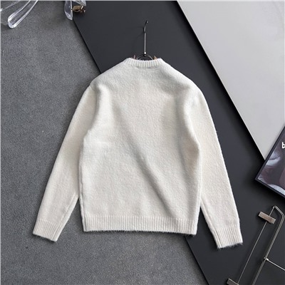 Махровый свитер MI*U MI*U