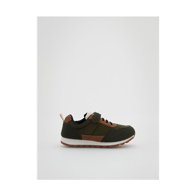 Sneaker mit Dicker Sohle