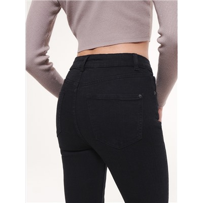 Slim-Jeans mit hoher Leibhöhe