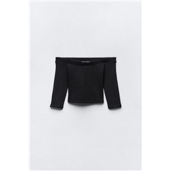 OFF-THE-SHOULDER CROP TOP