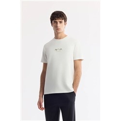 Avva, Erkek Ekru Bisiklet Yaka Hologram Baskılı İnterlok T-Shirt A51Y1006