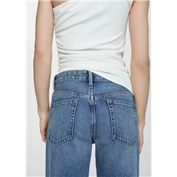 Jeans rectos tiro medio
