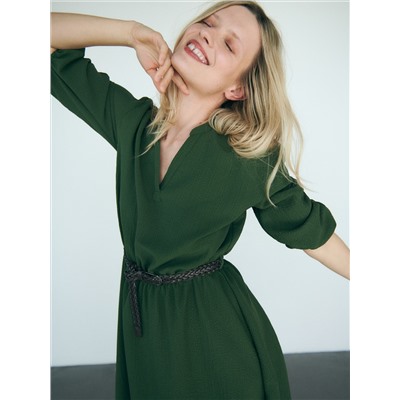 Kleid mit Gürtel