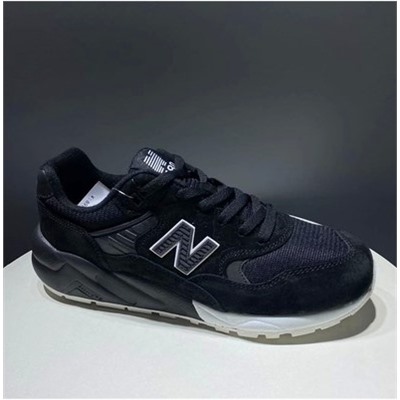 Кроссовки NB