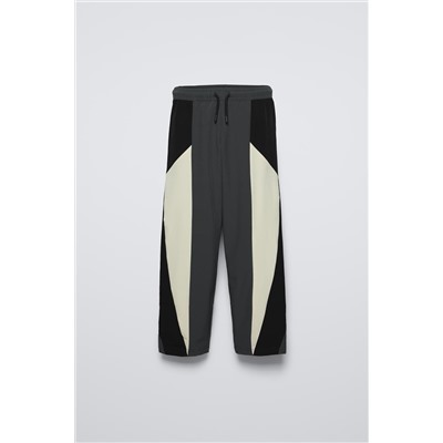 SPORTY TECHNICAL TROUSERS
