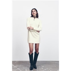 VESTIDO CORTO PUNTO