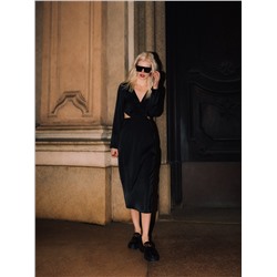 Kleid mit Cut-out