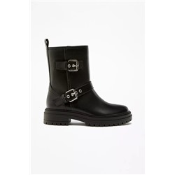 Ankle boots with double buckle