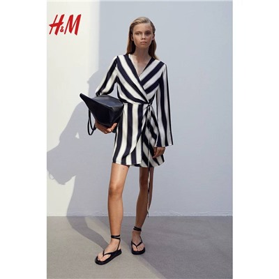 Женское платье с запахом и V-образным вырезом H&*M