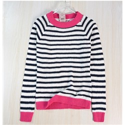 Женский трикотажный свитер