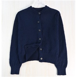 Простой и универсальный вязаный свитер  CO*S