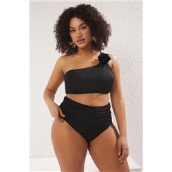 Siyah Tek Omuz Gül Aksesuar Detaylı Büyük Beden Bikini Üstü TBBSS25CT00010