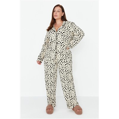 Çok Renkli Animal Desenli Gömlek Yaka Örme Pijama Takımı TBBAW23AI00015
