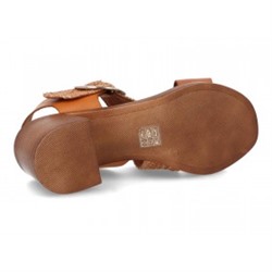 68654 - BDA
                SANDALIAS DE TACÓN