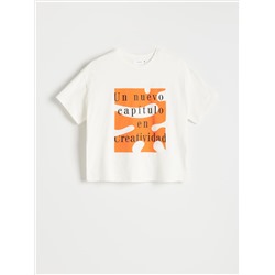 Übergroßes bedrucktes T-Shirt