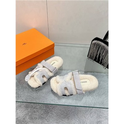 Меховые женские шлепки Herme*s Chypr*e