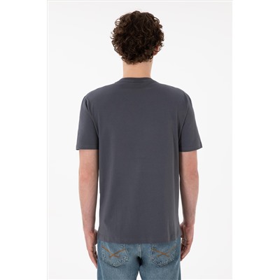 Erkek Regular Fit  V Yaka Antrasit Basic Tişört