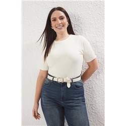 Trendyol Curve Ekru Basic Bodycone/Vücuda Oturan Örme Büyük Beden Bluz TBBSS25AF00104