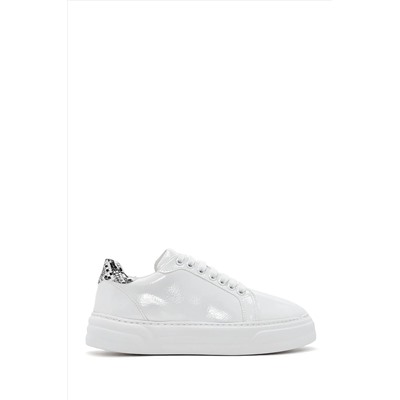 Derimod Kadın Rugan Kalın Tabanlı Sneaker 23WFE402416