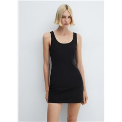 Vestido corto cuello escotado